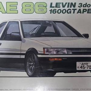 Fujimi Toyota Corolla Levin AE86 1/24 拼装模型