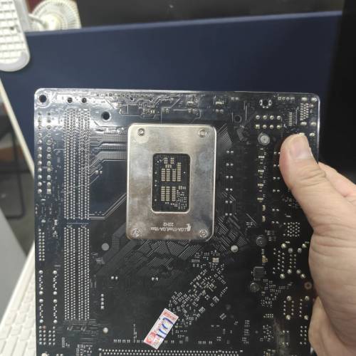ASROCK B660M-ITX/AC DDR4