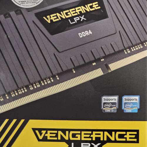 Corsair VENGEANCE&reg; LPX 32GB (16GB X 2)