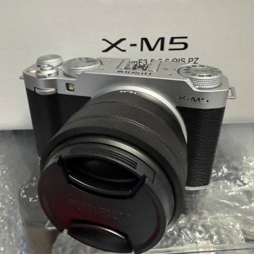 FUJIFILM X-M5 XC15-45mm Kit Set 銀黑色港行