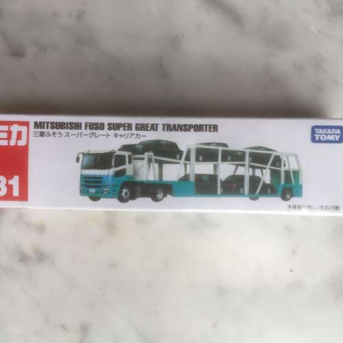 $100 100%新 未開封 Takara Tomy Mitsubishi Fuso Super Great Transporter