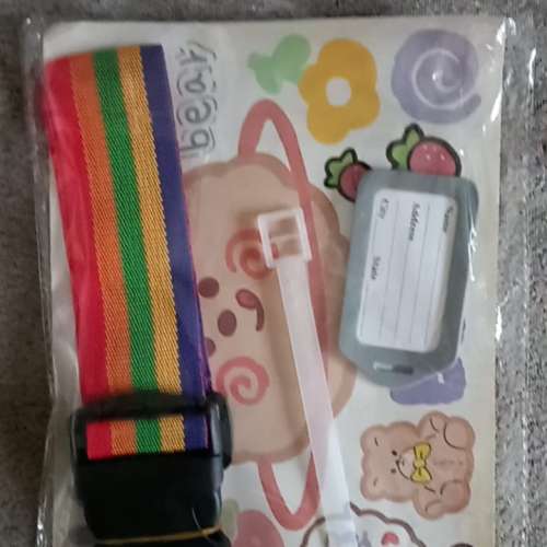 彩虹行李带,小熊贴纸和行李牌 Luggage Strap, Stickers + Tag - $30
