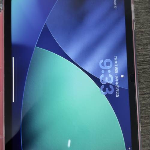 放有apple care 到28年 ipad A16 紅色