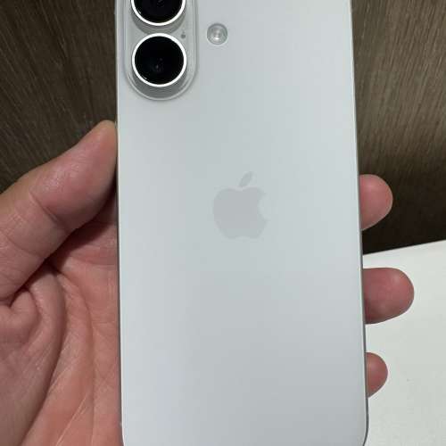 iPhone 17 256gb，港行極新，完美冇花，電池健康度100，保養至27年2月！