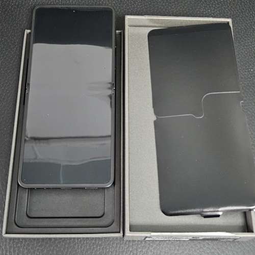 Samsung Galaxy Z Flip 7 (512GB)