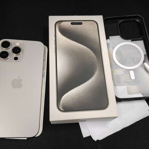 極新鈦原色iPhone 15 Pro Max 256G 港行，過保，有盒有單