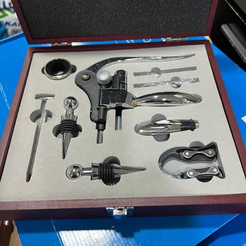 紅酒開瓶器Wine Bottle Opener Complete Set w/Cherry Wood Box