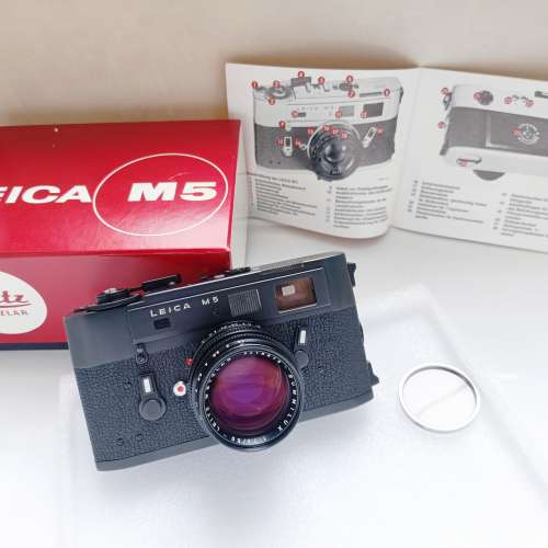 97% new  NOS Leica M5 OVP 50mm f14. Summilux 35mm f2.8 Summaron