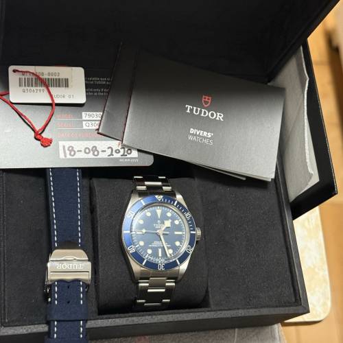 好𠃊新淨😂 Tudor 79030B 皮帶款 送代用鋼帶 原裝皮帶未戴過 出世咭 原裝盒 $16800