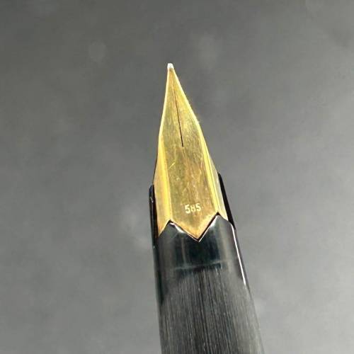 Montblanc 224鋼筆