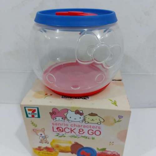 全新 7-11 Sanrio characters Hello Kitty 圓咕 Lock 收納盒