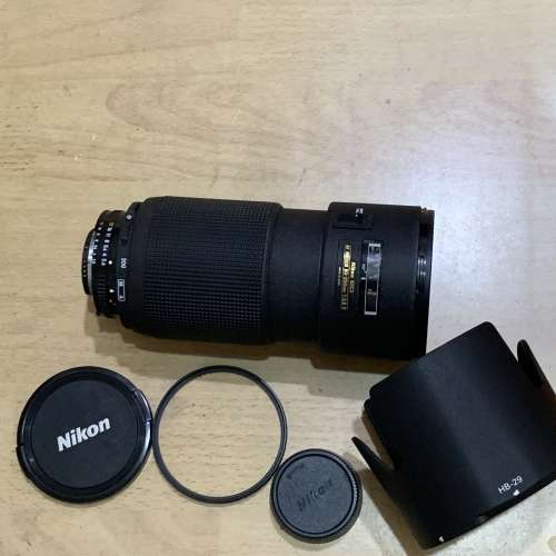 Nikon 第二代小黑80-200mm 2.8大光圈鏡頭 鏡片清晰無花無霉九成新以上