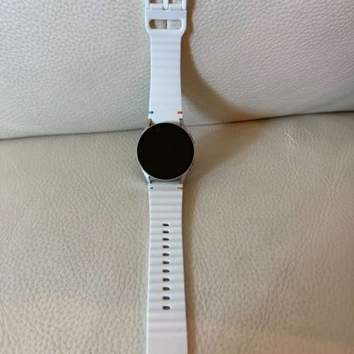 Samsung watch 7 40mm 白色的 blue tooth 版