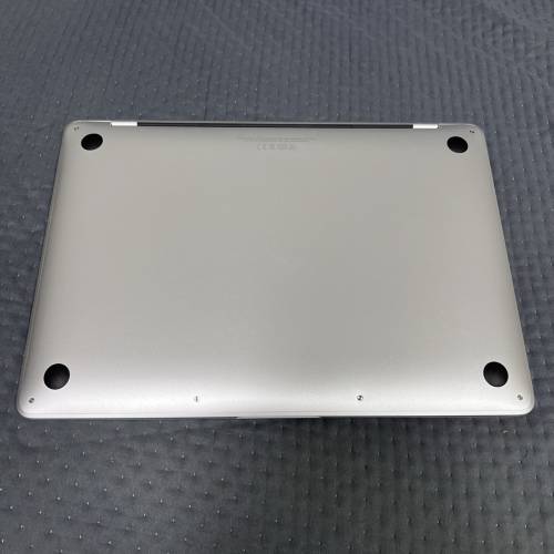 MacBook Pro 13&rdquo;M2‑2022年款 電池🔋97% 8GB+512GB 幾乎全新 帶火牛