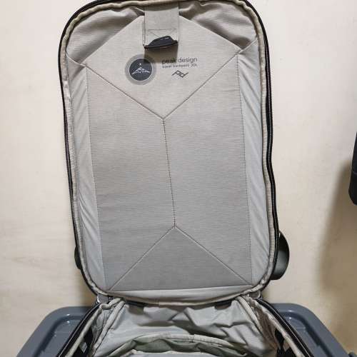 peak design travel backpack 30l