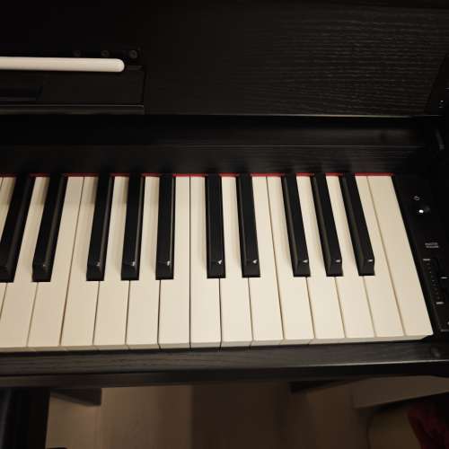 Yamaha Clavinova CLP-785 數碼鋼琴