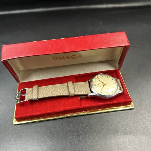 omega 古董表