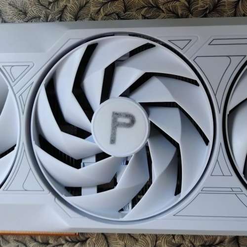 PURE AMD Radeon&trade; RX 7700 XT 12GB Frostpunk 2 Edition