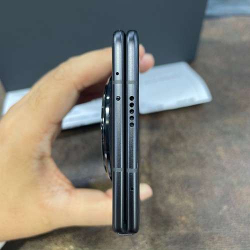 99%新黑色港版honor magic v3 12+512有大行單約10個半月保養全套有盒
