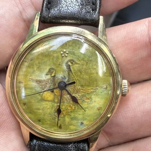 極罕見 1950s 古董掐絲琺瑯面盤腕錶 加拿大雁天鵝圖案 經典五星時標 懷舊收藏級 14...