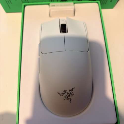 Razer 雷蛇 Viper V3 Pro 行貨有單保 無線電競mouse滑鼠 not deathadder v4