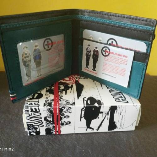 全新 TOUGH Jeansmith PICTURE FRAME 系列經典復古真皮二折男士短夾