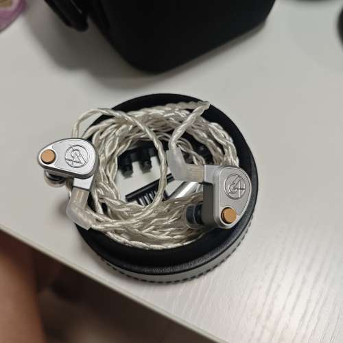64audio u12t 2025