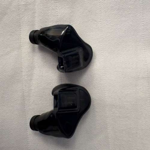 Massdrop Plus universal IEM