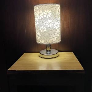花紋檯燈/座頭燈 連燈泡 desk lamp