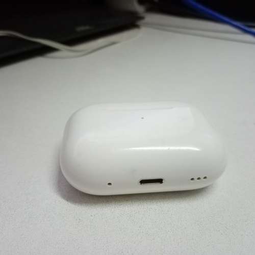 AirPods Pro 2 Lightning