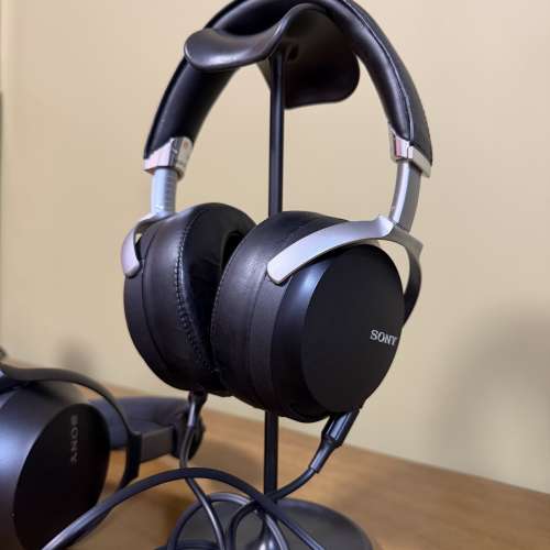SONY MDR-Z7M2 + MDR-Z7