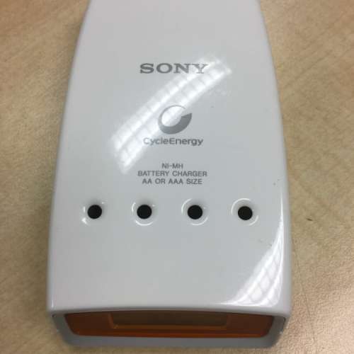 Sony BCG-34HRMF 充电器