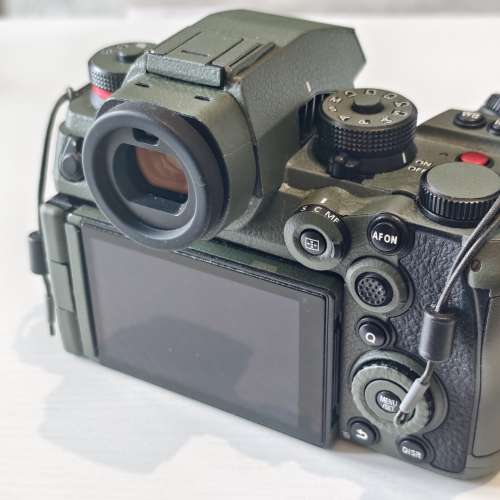 Panasonic LUMIX S1R II Mirrorless Camera