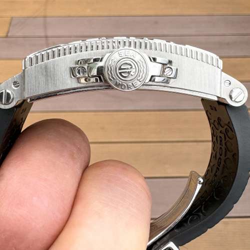 9成新 ROGER DUBUIS 18K金陀 日內瓦 天文台 雙重認證 市場少有三文魚面 RD21自家日...