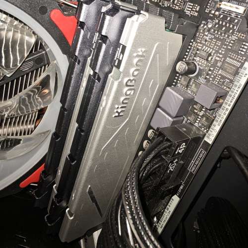 KingBank DDR4 32GB 16GBX2 接近全新
