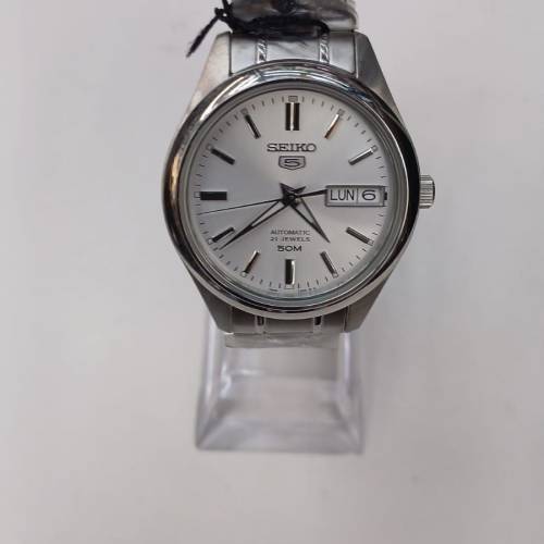 全新Seiko SNK887K 50m Boy-Size 34mm Automatic Watch ( 透明錶底 )