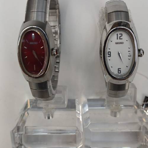 全新Vintage Seiko Chic Oval Quartz Watch ( Each Pc. 每個計 )