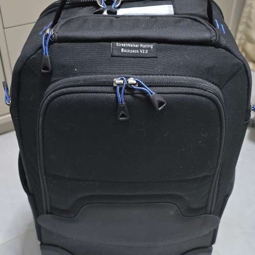 thinktank streetwalker ronlling backpack v2.0