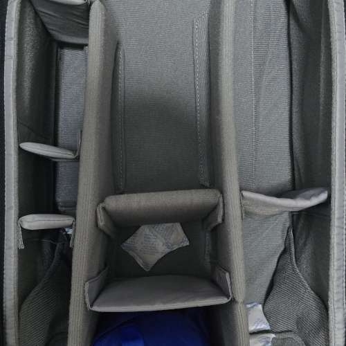 thinktank streetwalker ronlling backpack v2.0