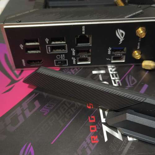ITX主版 ROG STRIX Z590-I GAMING WIFI ((正版Window11Pro啟動碼)) Socket 1200