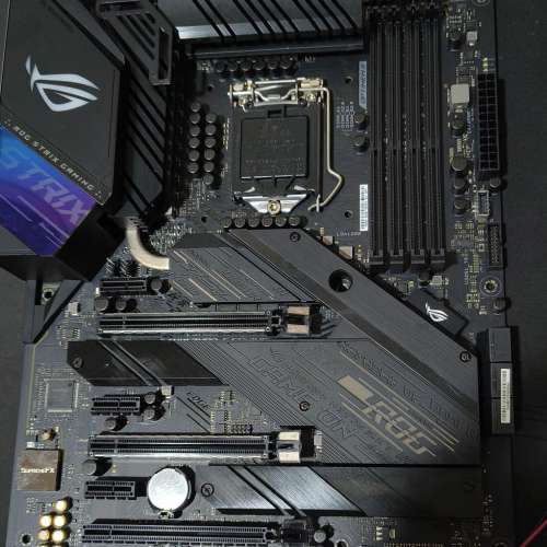 ROG STRIX Z490-E GAMING ATX主板 ((正版Window11Pro啟動碼)) Socket 1200