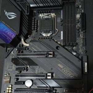 ROG STRIX Z490-E GAMING ATX主板 ((正版Window11Pro啟動碼)) Socket 1200