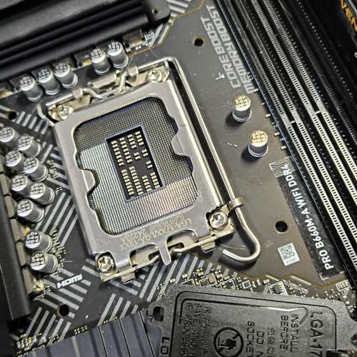MSI PRO B660M-A WIFI DDR4 Micro-ATX (正版Window11Pro) Socket 1700