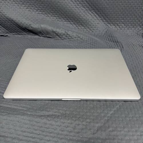 macbook pro 15&rdquo; 大芒 2017年/ i7 /16GB /512GB🔋循環次數87次/有九成新