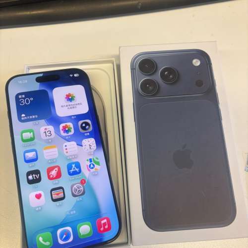 北歐版本 , 只支援單張實體 SIM 卡 + eSIM 的網路配置 , 電池健康100% iPhone 17 P...