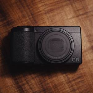 Ricoh GR IV