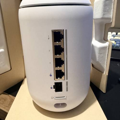 UNIFI Dream Router 7