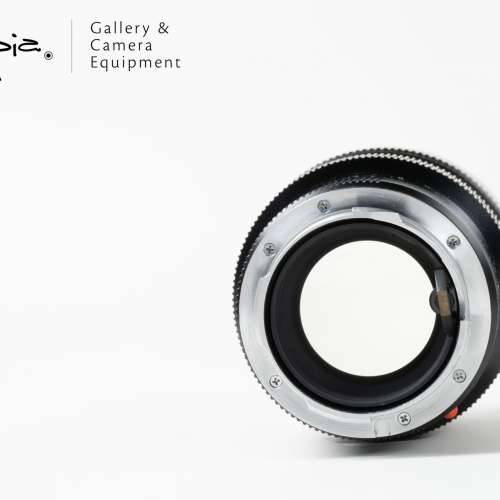 || Leica Summilux-M 75mm F1.4 - v1 / Canada with lens hood ||