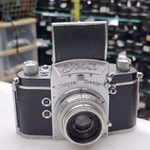 EXA BODY + E.LUDWIG MERITAR 50MM F2.8 V     EXA BODY + CZJ TESSAR 5CM F3.5 T