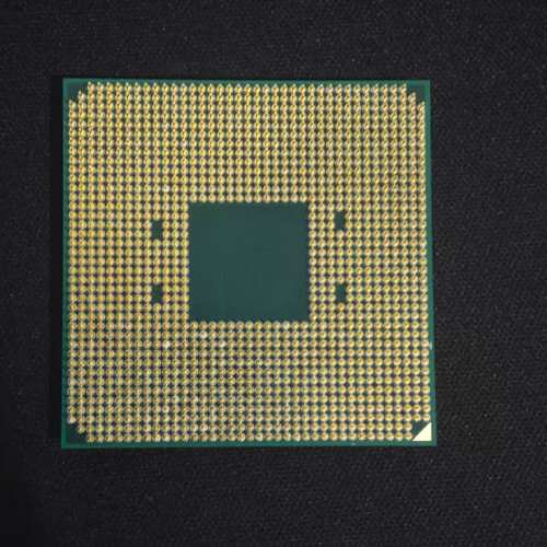 AMD Ryzen 5 3600 運作正常 針腳整齊無斷 換機平放